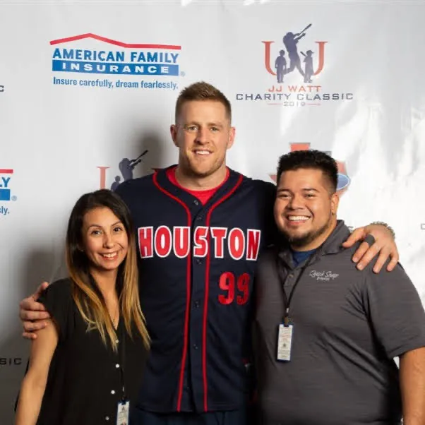 Brenda and Noé Montoya with J.J. Watt at the 2019 J.J. Watt Charity Classic